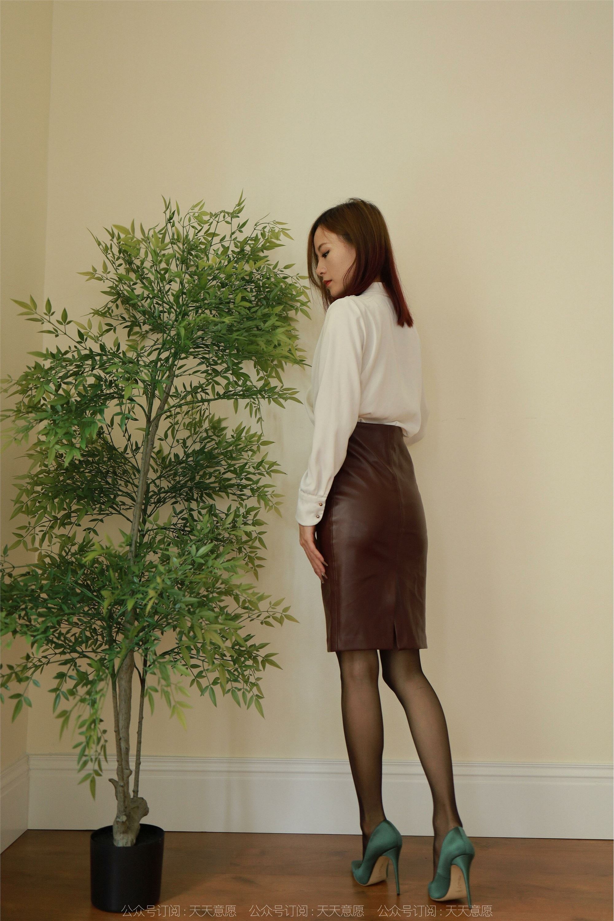 IESS异思趣向  2022.08.01 丝享家 1164：小六《夏日倾情》